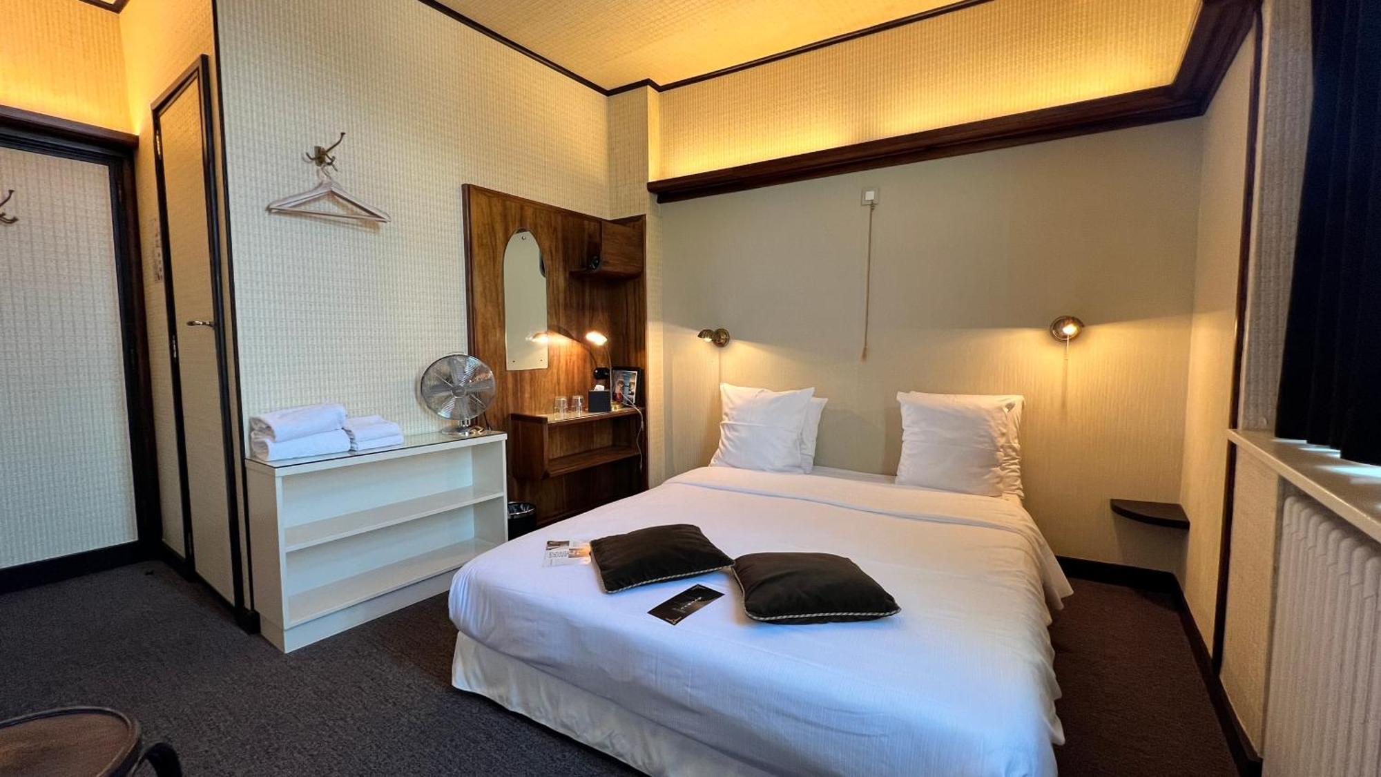 Latroupe Le Berger Hotel Brussel Kamer foto