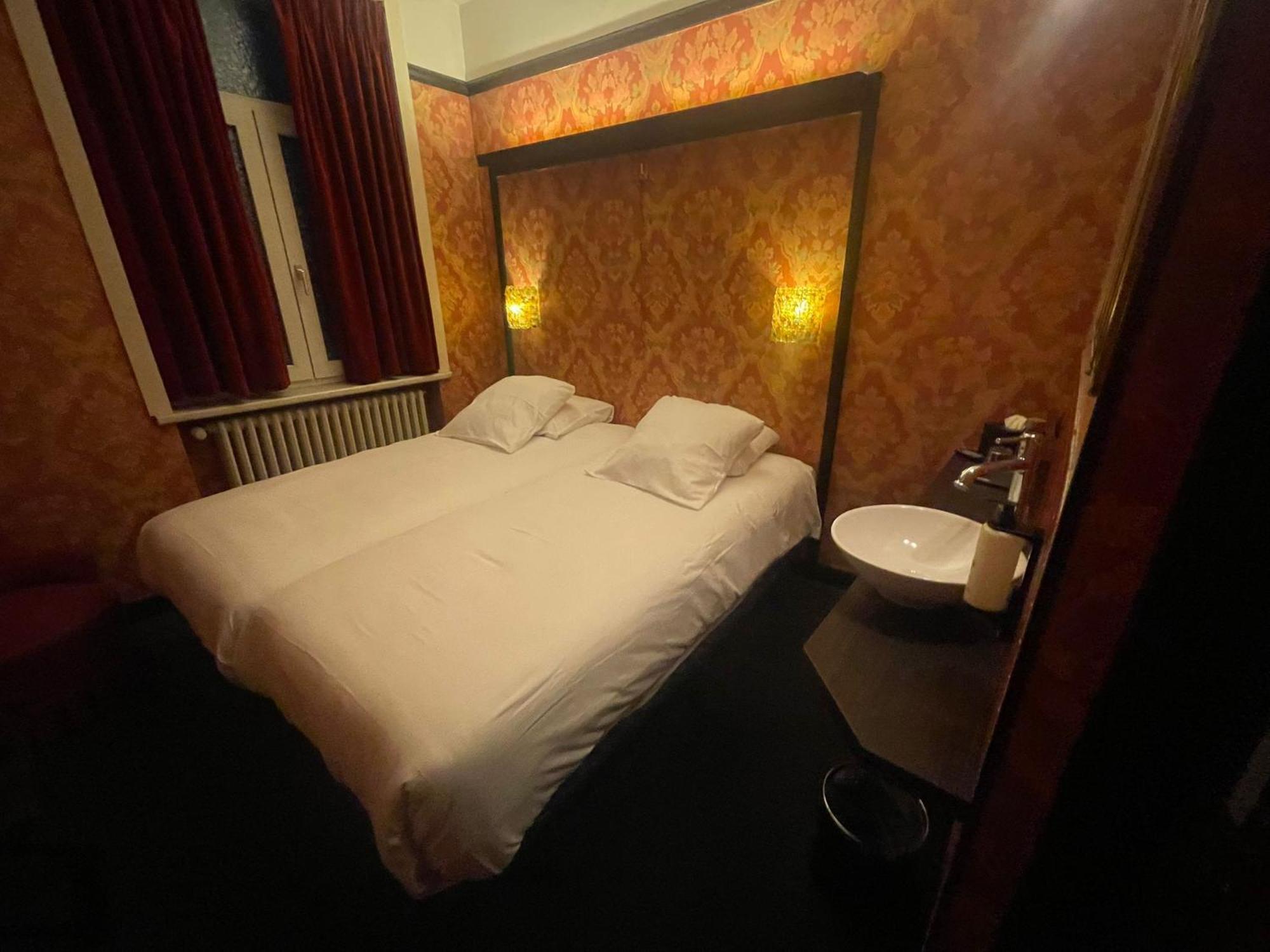 Latroupe Le Berger Hotel Brussel Buitenkant foto